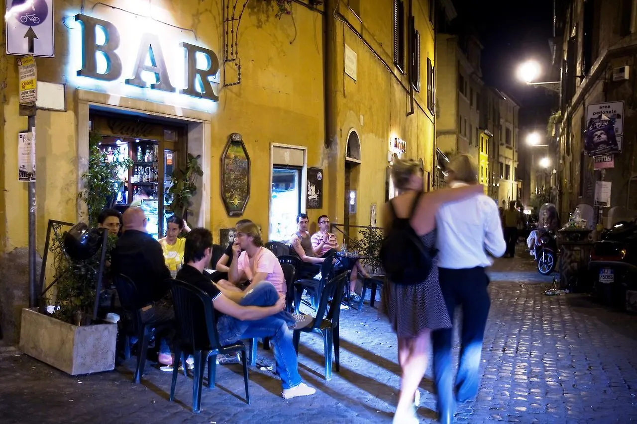Garibaldi 2 Apartment Rome